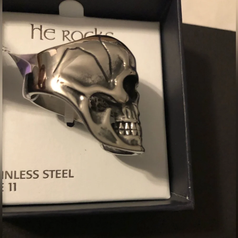 Silver plated skull skeleton men’s ring‎ size 11 new